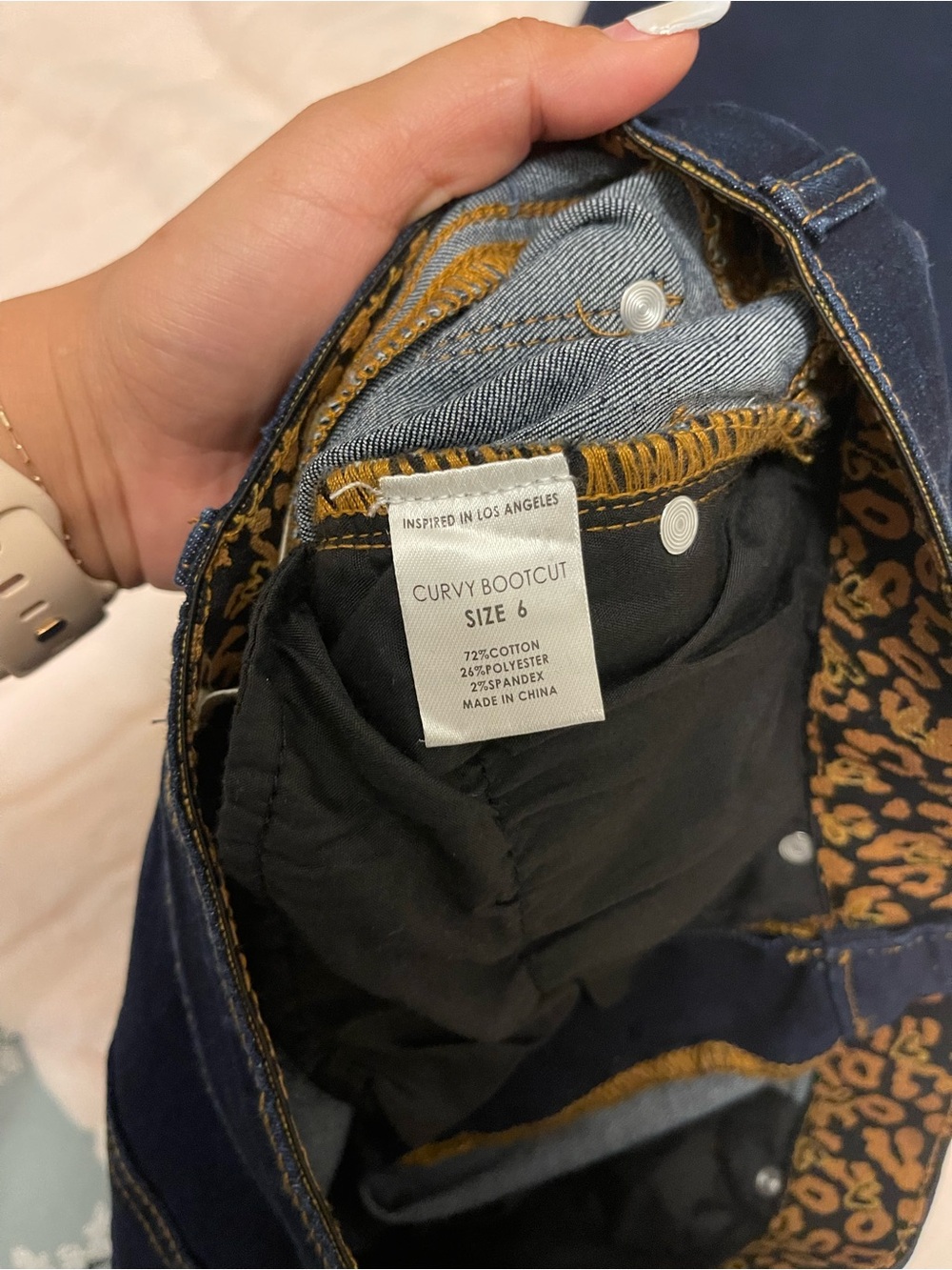 NEW Curvy Bootcut Jeans - Picture 2 of 3